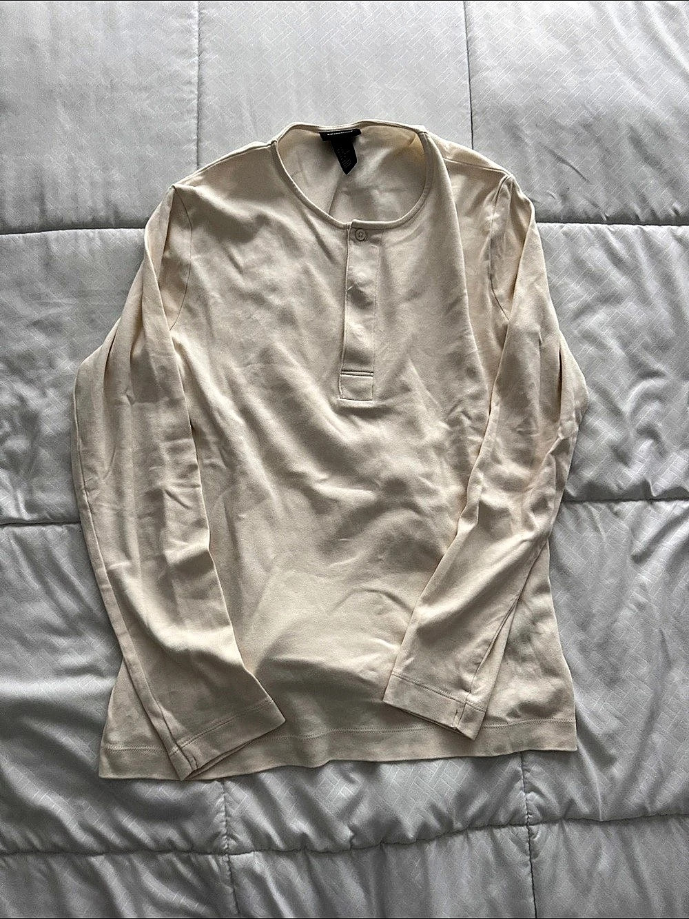 H&M Men's Collection Long Sleeve Henley in Cream Size Medium
